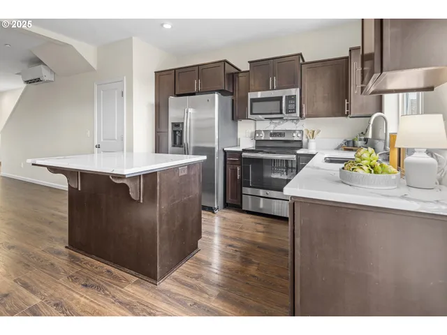 $438,000 | 12942 Southeast 155th Avenue, Happy Valley, OR 97086