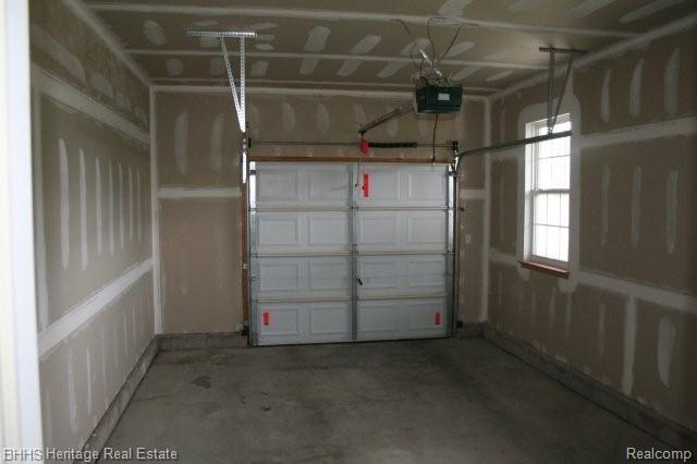 4309 Hampton Ridge Boulevard, Unit 144 Howell, MI 48843 - Photo 5 of 16 Garage