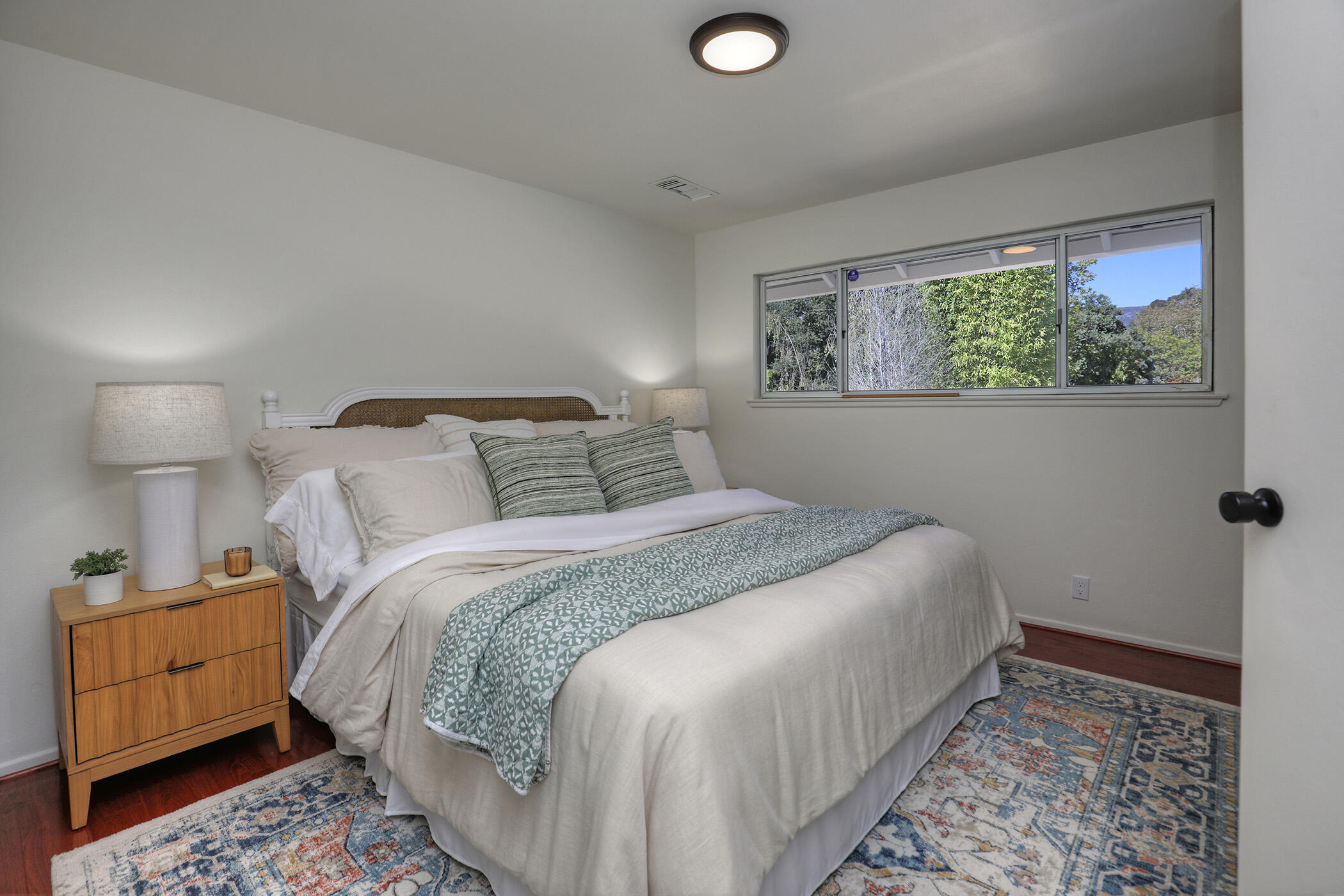 5964 Berkeley Road Goleta, CA 93117 - Photo 8 of 19 Primary Bedroom 1