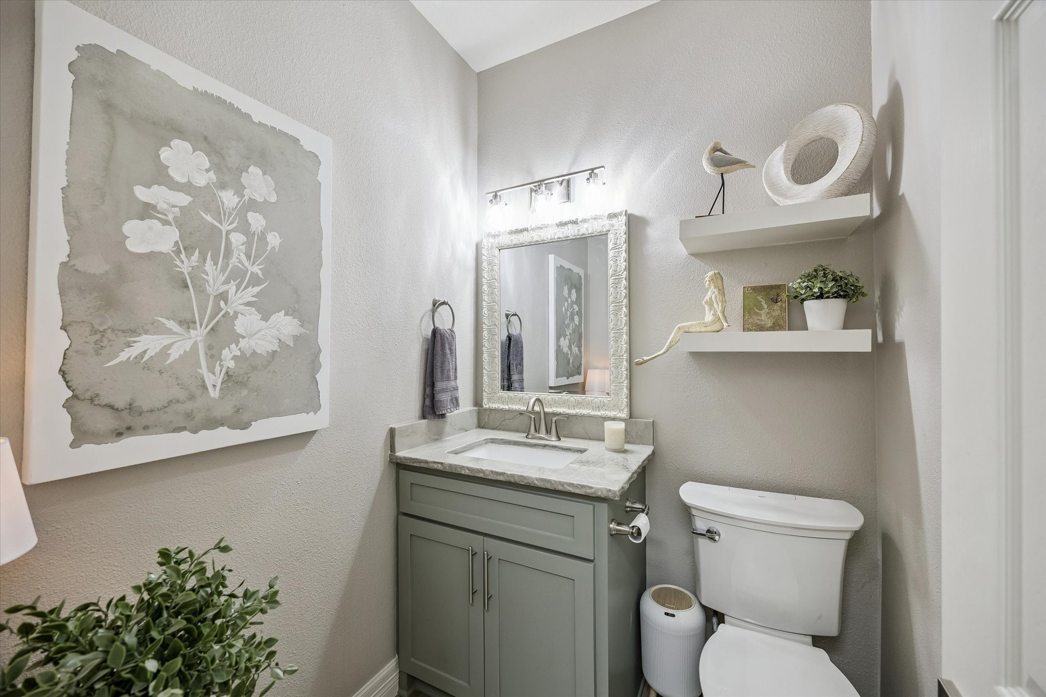 19973 Peel Road Montgomery, TX 77356 - Photo 21 of 31 Perfectly crafted powder bathroom tucked right off the laundry room.