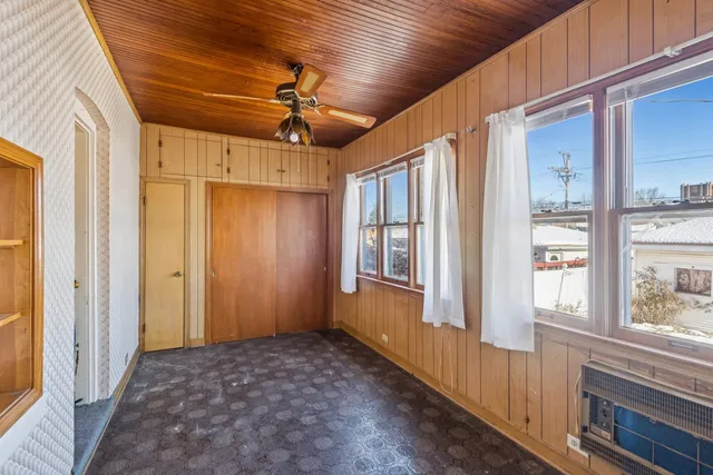 $345,000 | 3025 North Nagle Avenue, Chicago, IL 60634