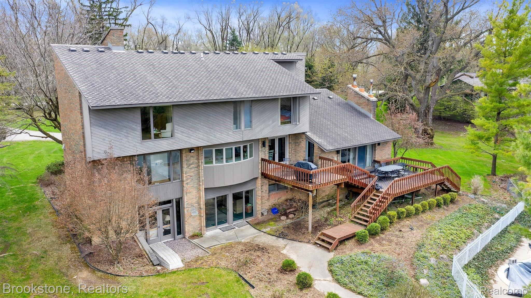 1805 Washington Road Rochester, MI 48306 - Photo 8 of 61 DJI_0560.jpg