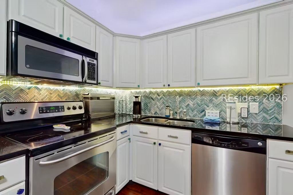 21 Lagoon Road, Unit A2E Hilton Head Island, SC 29928 - Photo 7 of 29