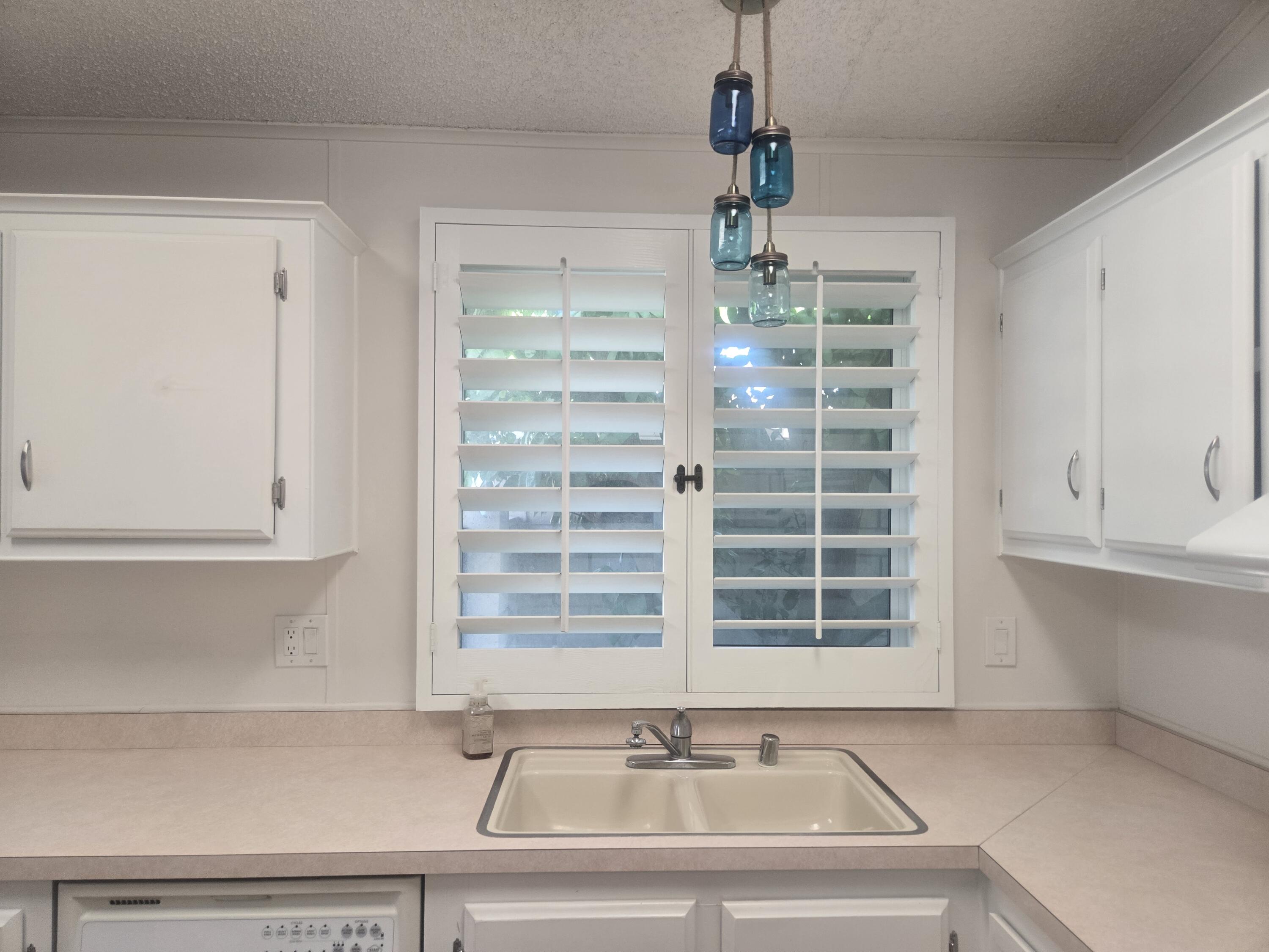 74946 Reins Road Thousand Palms, CA 92276 - Photo 11 of 46 20260801_073507