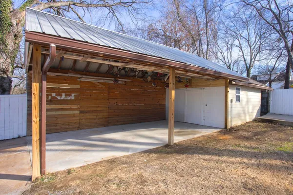 $524,900 | 239 East Bledsoe Street, Gallatin, TN 37066