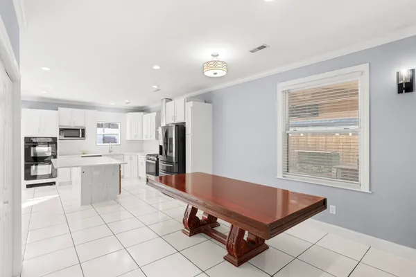 $524,900 | 239 East Bledsoe Street, Gallatin, TN 37066