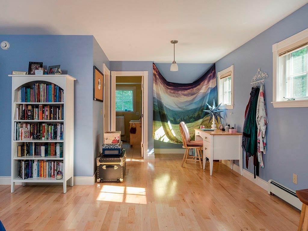111 Greely Road Cumberland, ME 04021 - Photo 21 of 33 Photo