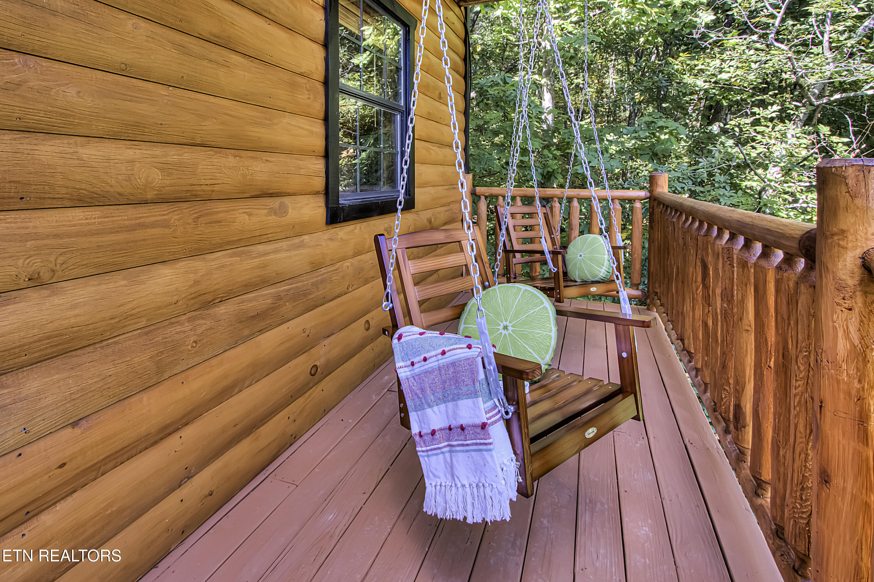 2184 Spence Mountain Loop Sevierville, TN 37876 - Photo 27 of 37 IMG_3750LR