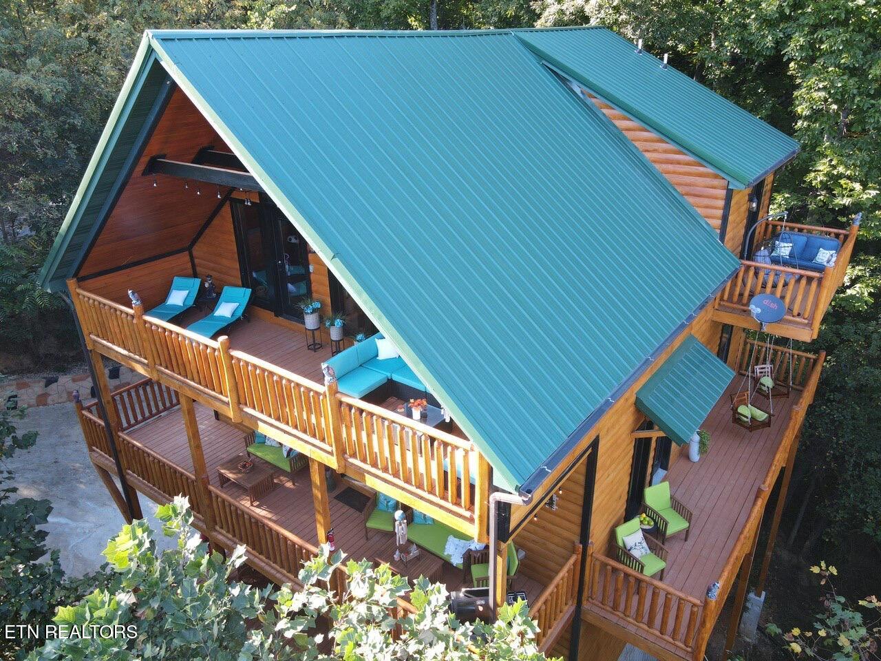 2184 Spence Mountain Loop Sevierville, TN 37876 - Photo 35 of 37 IMG_3512