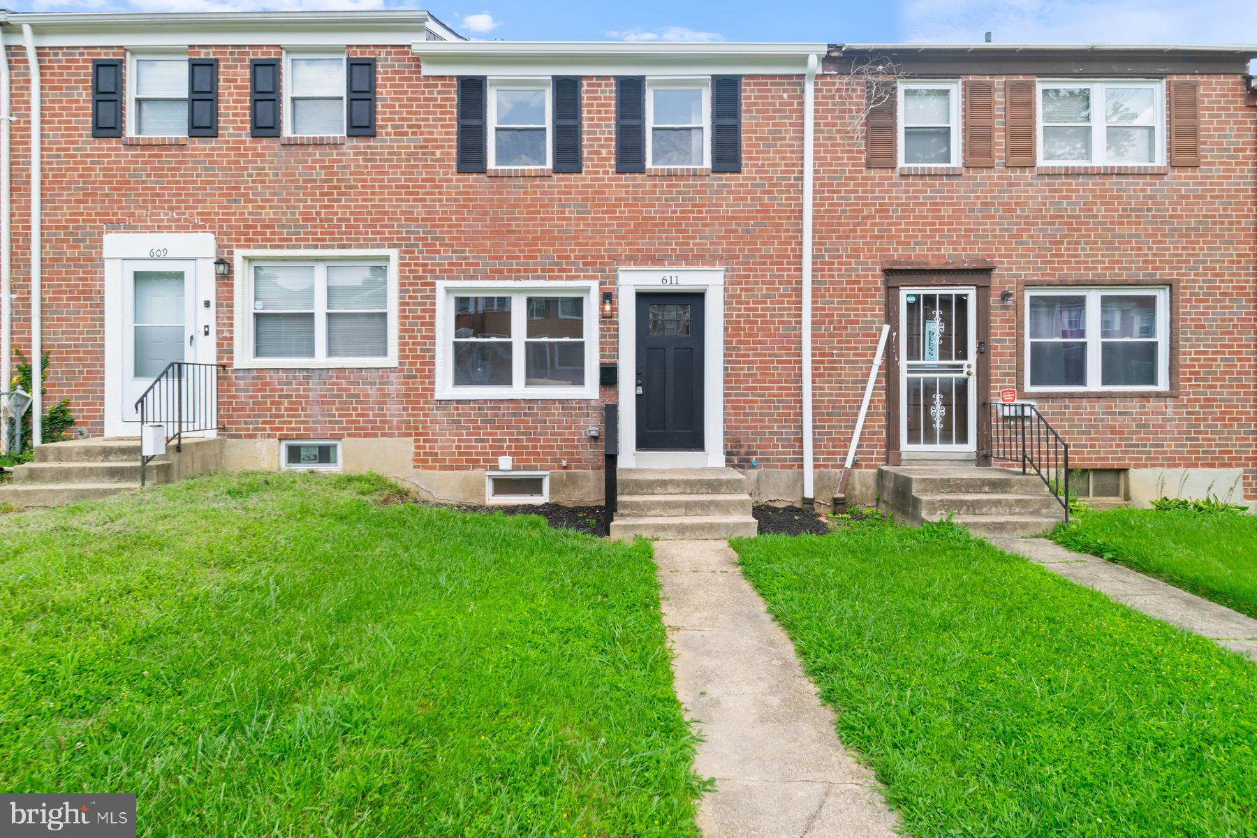611 Gibson Road Baltimore, MD 21229 - Photo 1 of 28 Gallery Image 1