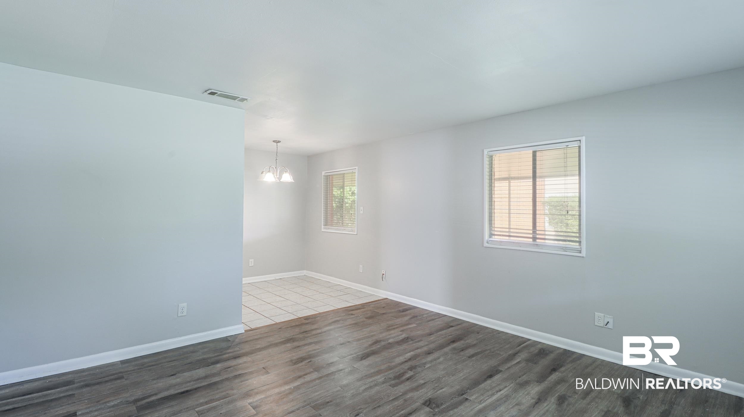 4107 Latimer Lane Mobile, AL 36609 - Photo 3 of 17