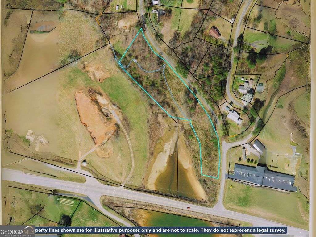 Bf1 Chatuge Lane Hayesville, NC 28904 - Photo 1 of 6 a bird view of a bathtub