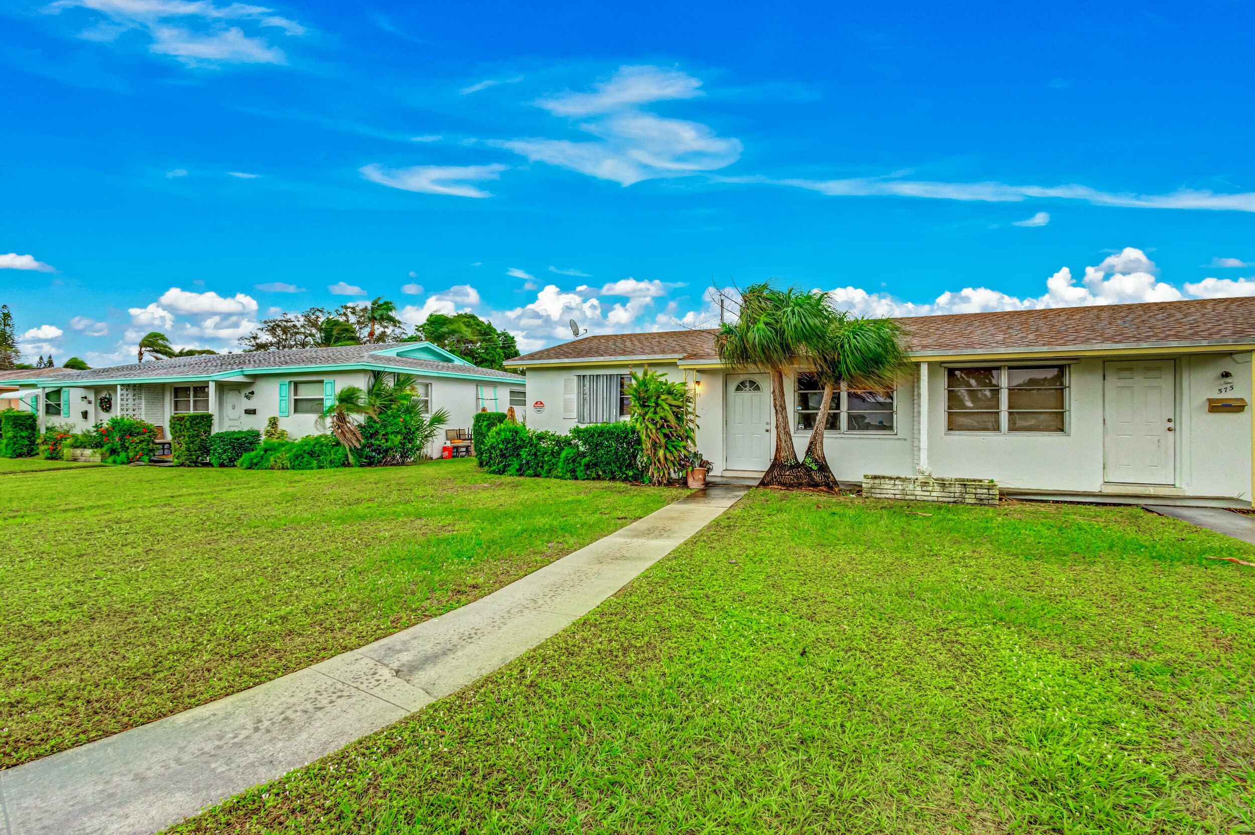 571 Silver Beach Road Riviera Beach, FL 33403 - Photo 1 of 48 Entrance to Home