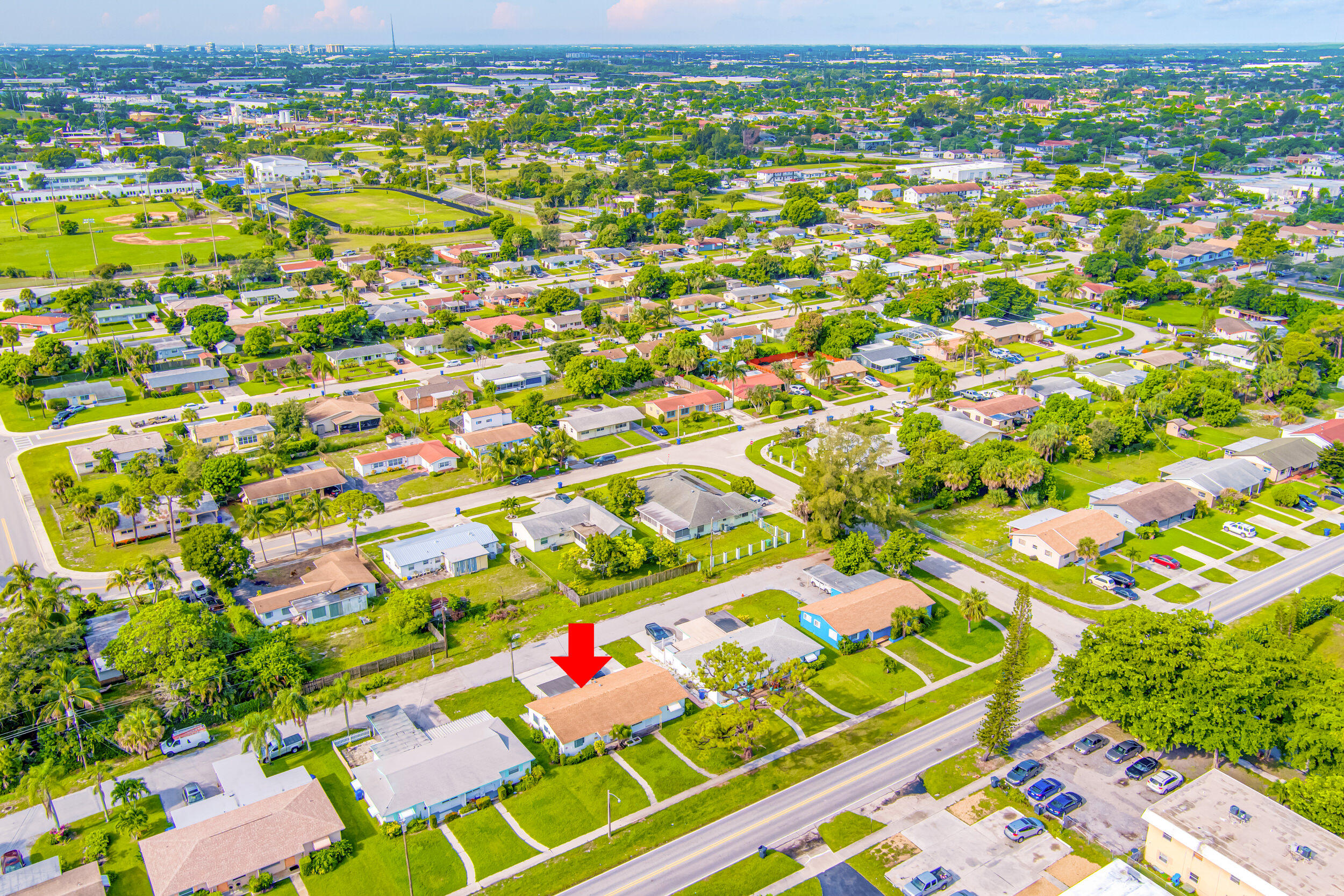 571 Silver Beach Road Riviera Beach, FL 33403 - Photo 16 of 48 33_max_0561-2