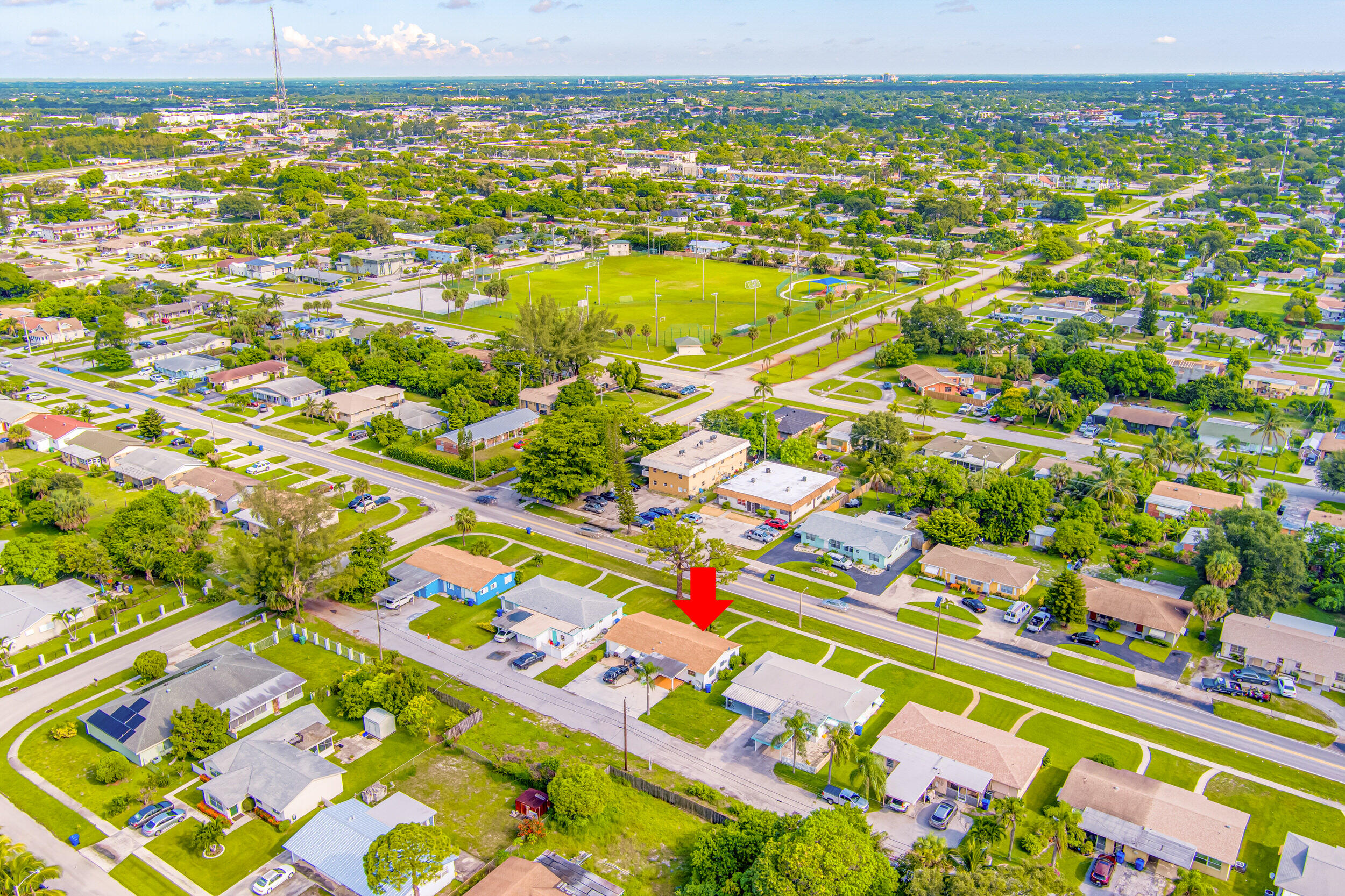 571 Silver Beach Road Riviera Beach, FL 33403 - Photo 23 of 48 40_max_0596-2