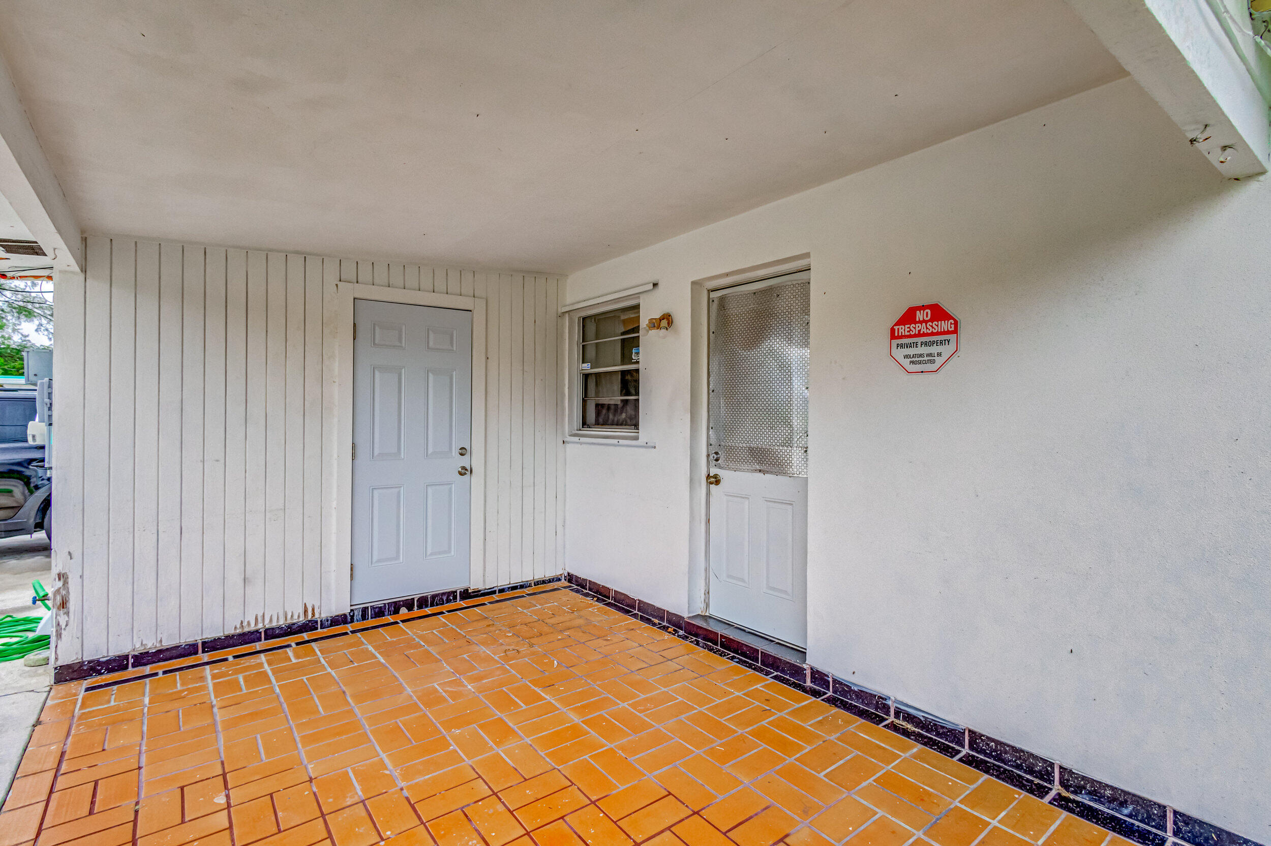 571 Silver Beach Road Riviera Beach, FL 33403 - Photo 46 of 48 73_5d1a7126js