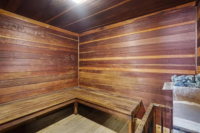 $1,325 | 3465 South Poplar Street, Unit 106, Denver, CO 80224