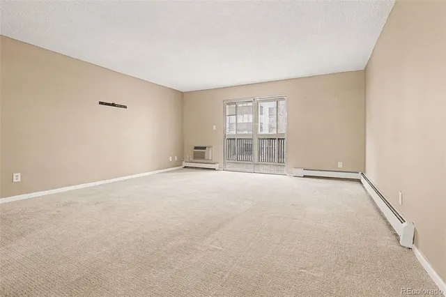 $1,325 | 3465 South Poplar Street, Unit 106, Denver, CO 80224