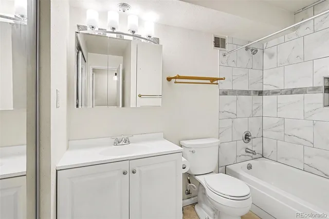 $1,325 | 3465 South Poplar Street, Unit 106, Denver, CO 80224