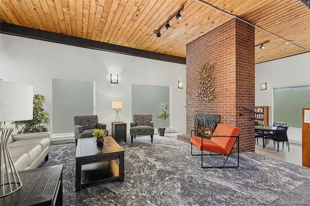 $1,325 | 3465 South Poplar Street, Unit 106, Denver, CO 80224