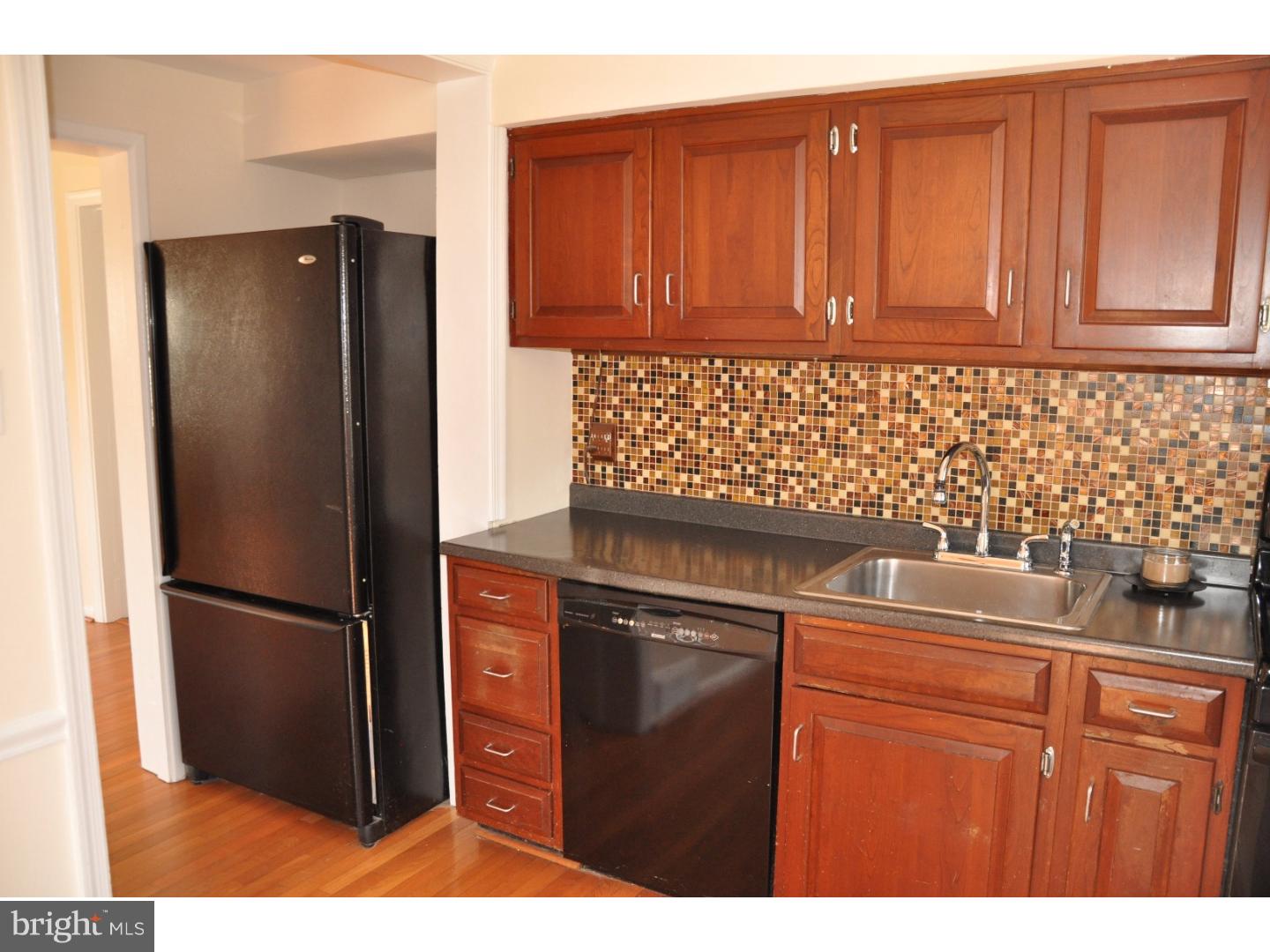 309 Garth Road Oreland, PA 19075 - Photo 8 of 23 Kitchen