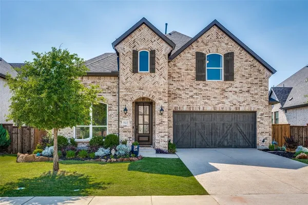 $729,900 | 961 Gladewater Drive, Prosper, TX 75078