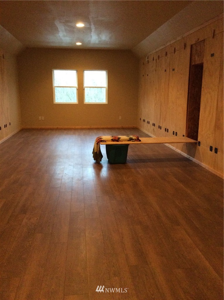 25611 Lake Cavanaugh Road Mount Vernon, WA 98274 - Photo 15 of 25 Gallery Image 15