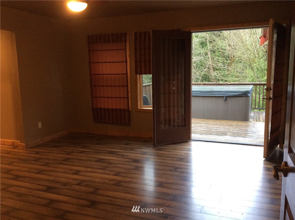 25611 Lake Cavanaugh Road Mount Vernon, WA 98274 - Photo 8 of 25 Gallery Image 8