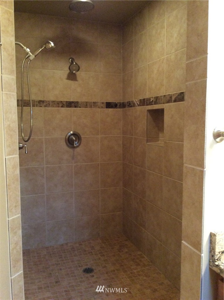 25611 Lake Cavanaugh Road Mount Vernon, WA 98274 - Photo 9 of 25 Gallery Image 9
