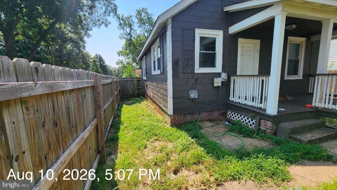 3900 Decatur Street Richmond, VA 23224 - Photo 18 of 19 Charming corner of a cozy home.