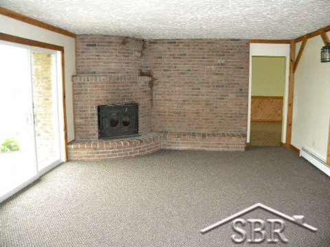 14021 Stuart Road Chesaning, MI 48616 - Photo 9 of 16 20101404-8.JPG