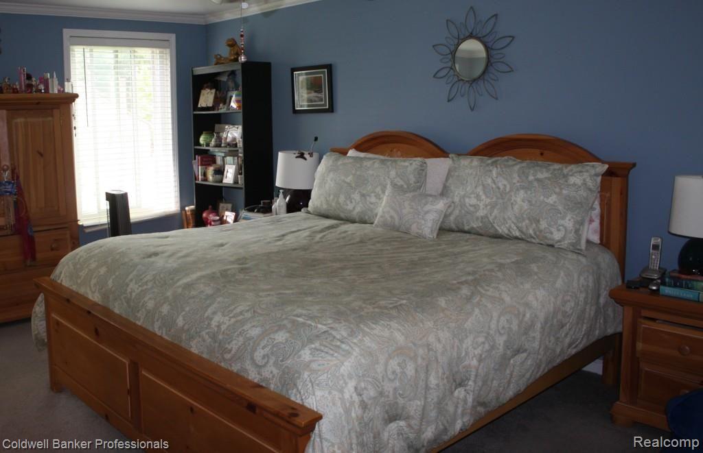 2862 Powderhorn Ridge Road Rochester, MI 48309 - Photo 14 of 19 IMG_9966.jpg