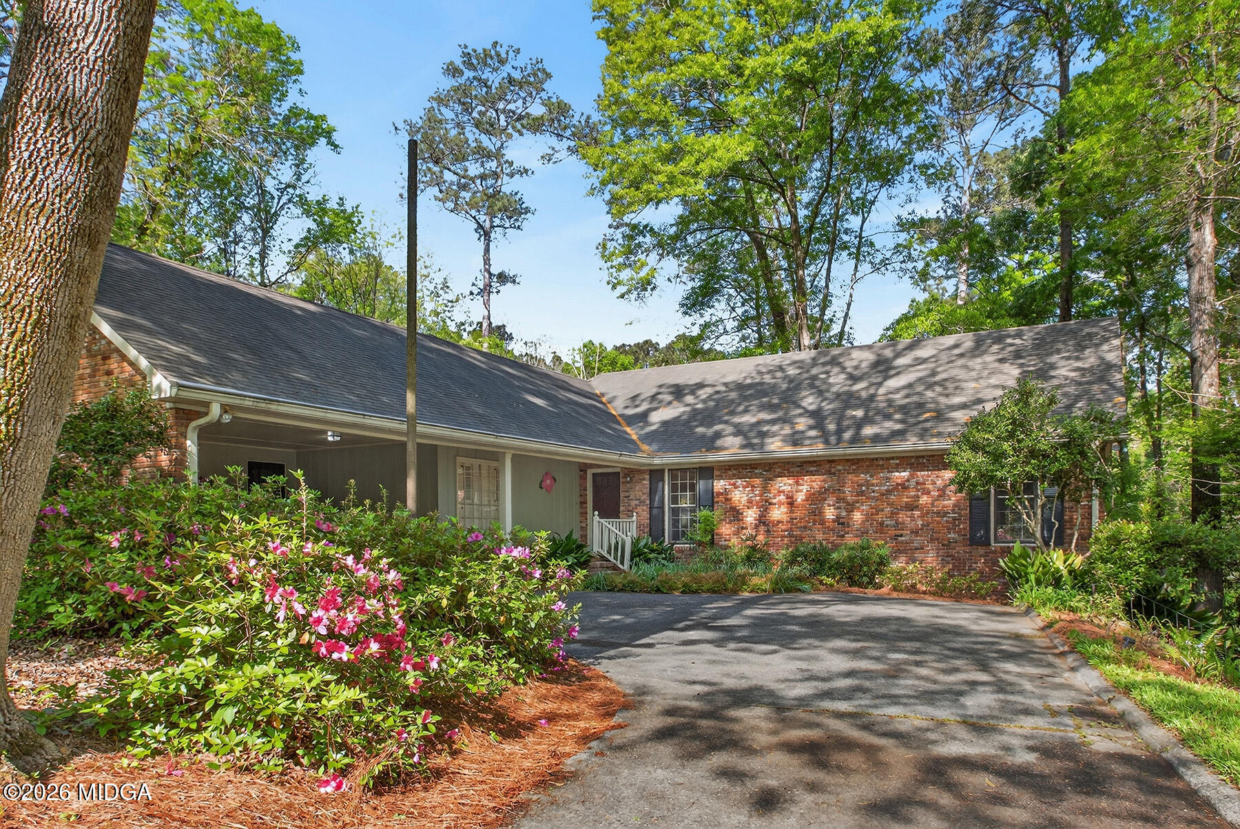 4845 Guerry Drive Macon, GA 31210 - Photo 2 of 41 02