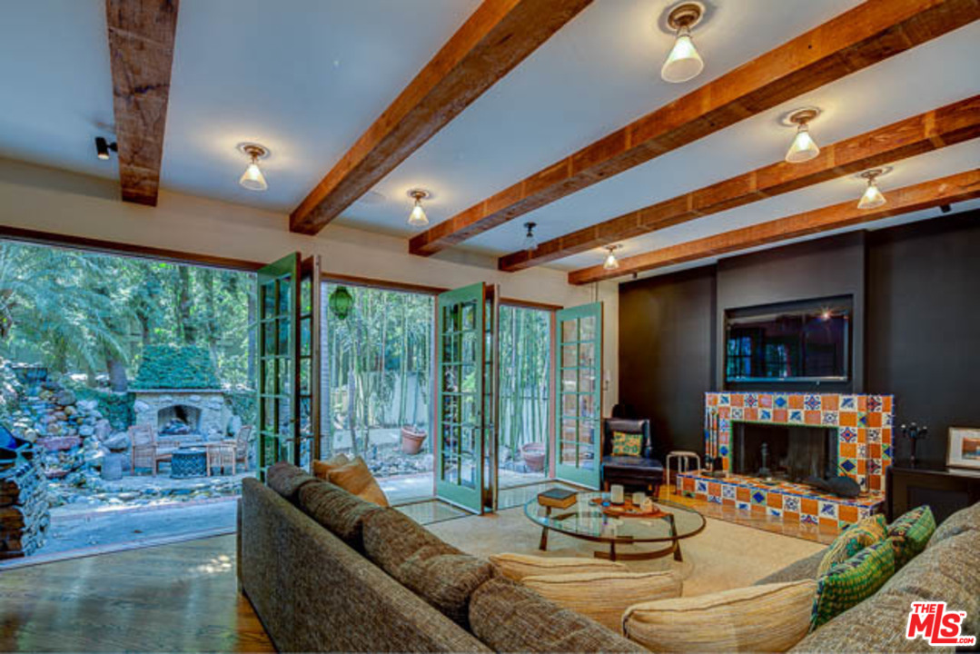 540 Dryad Road Santa Monica, CA 90402 - Photo 11 of 18