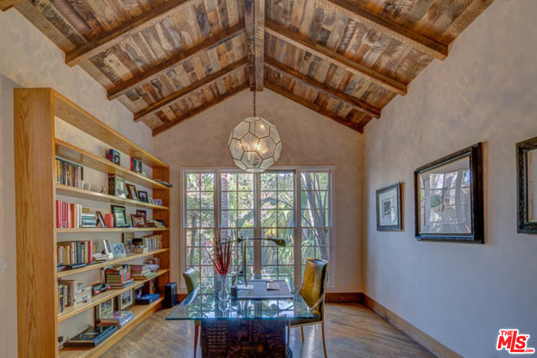 540 Dryad Road Santa Monica, CA 90402 - Photo 9 of 18