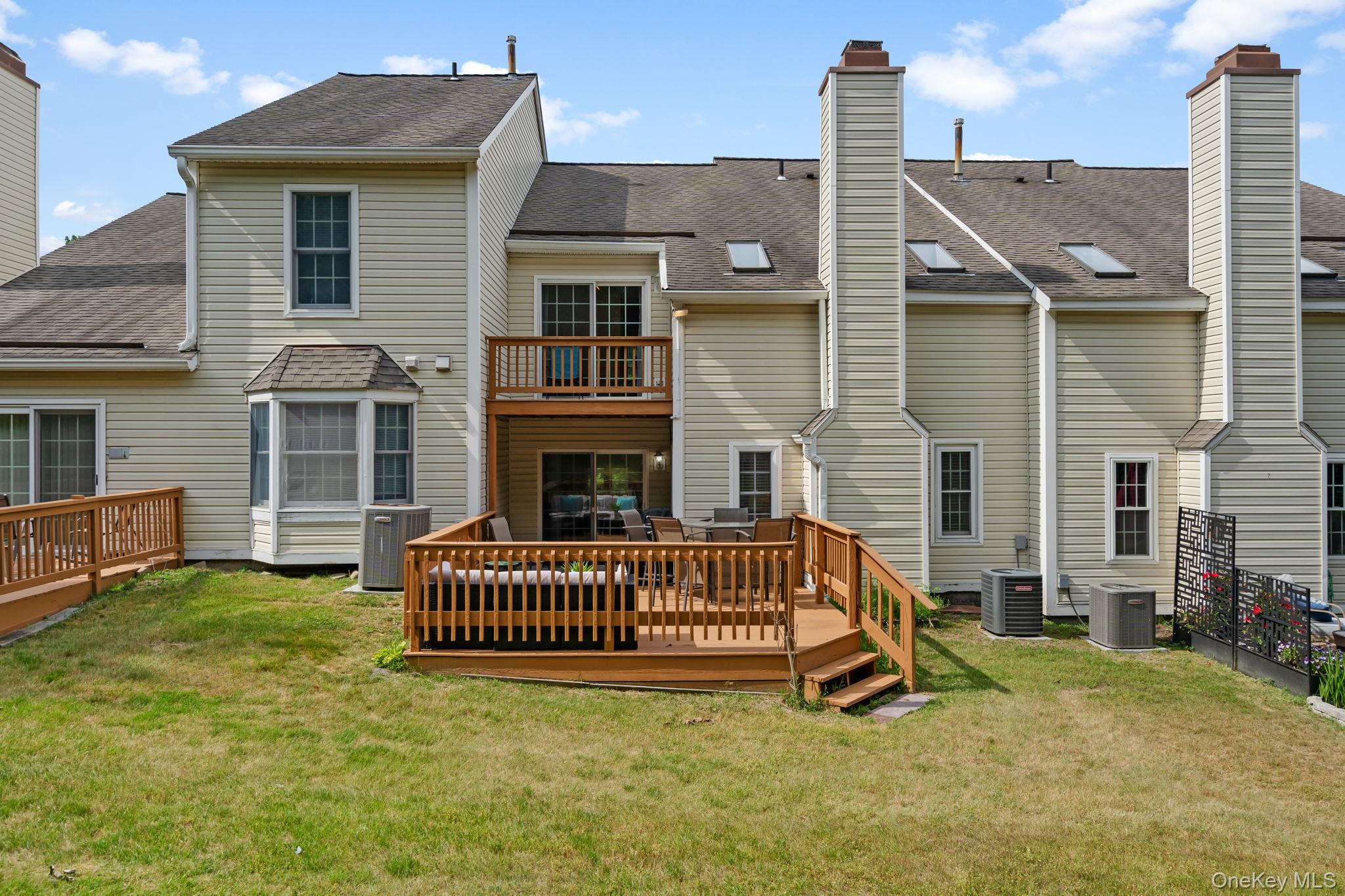27 Spruce Ridge Drive Fishkill, NY 12524 - Photo 24 of 30