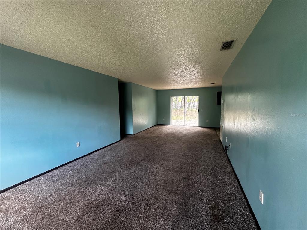 417 Water Road Ocala, FL 34472 - Photo 3 of 8