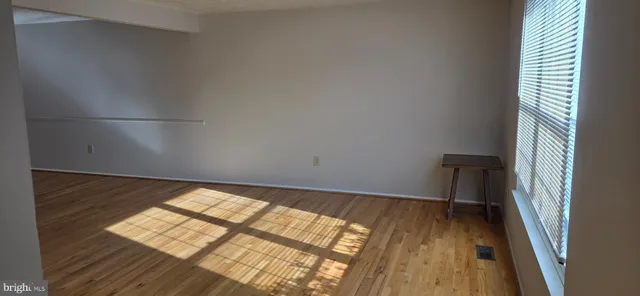 $3,800 | 10129 Peanut Mill Drive, Gaithersburg, MD 20882