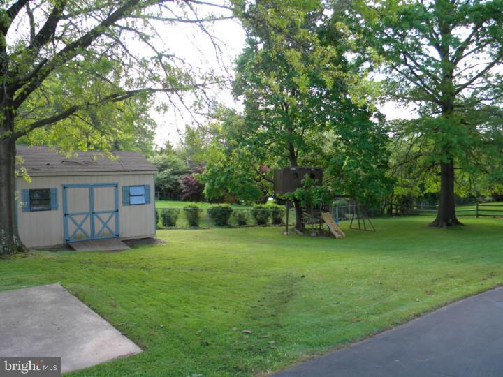 880 Buchert Road Pottstown, PA 19464 - Photo 19 of 20 Back Yard