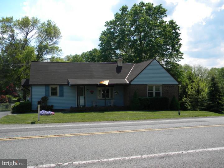 880 Buchert Road Pottstown, PA 19464 - Photo 3 of 20 Exterior Front