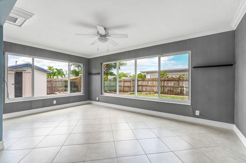 498 Northeast 29th Street Boca Raton, FL 33431 - Photo 12 of 36 untitled-12.jpg-vsuniqueid-667467fd31eea