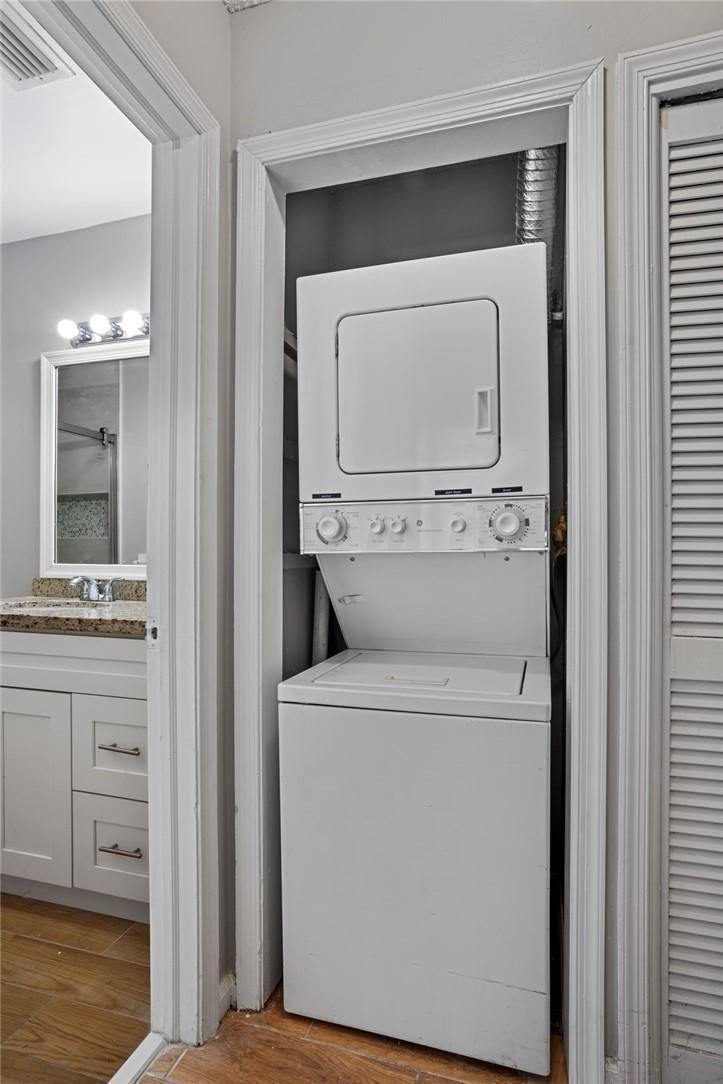 2121 Northeast 36th Street, Unit 2121 Lighthouse Point, FL 33064 - Photo 11 of 18 Photo 11