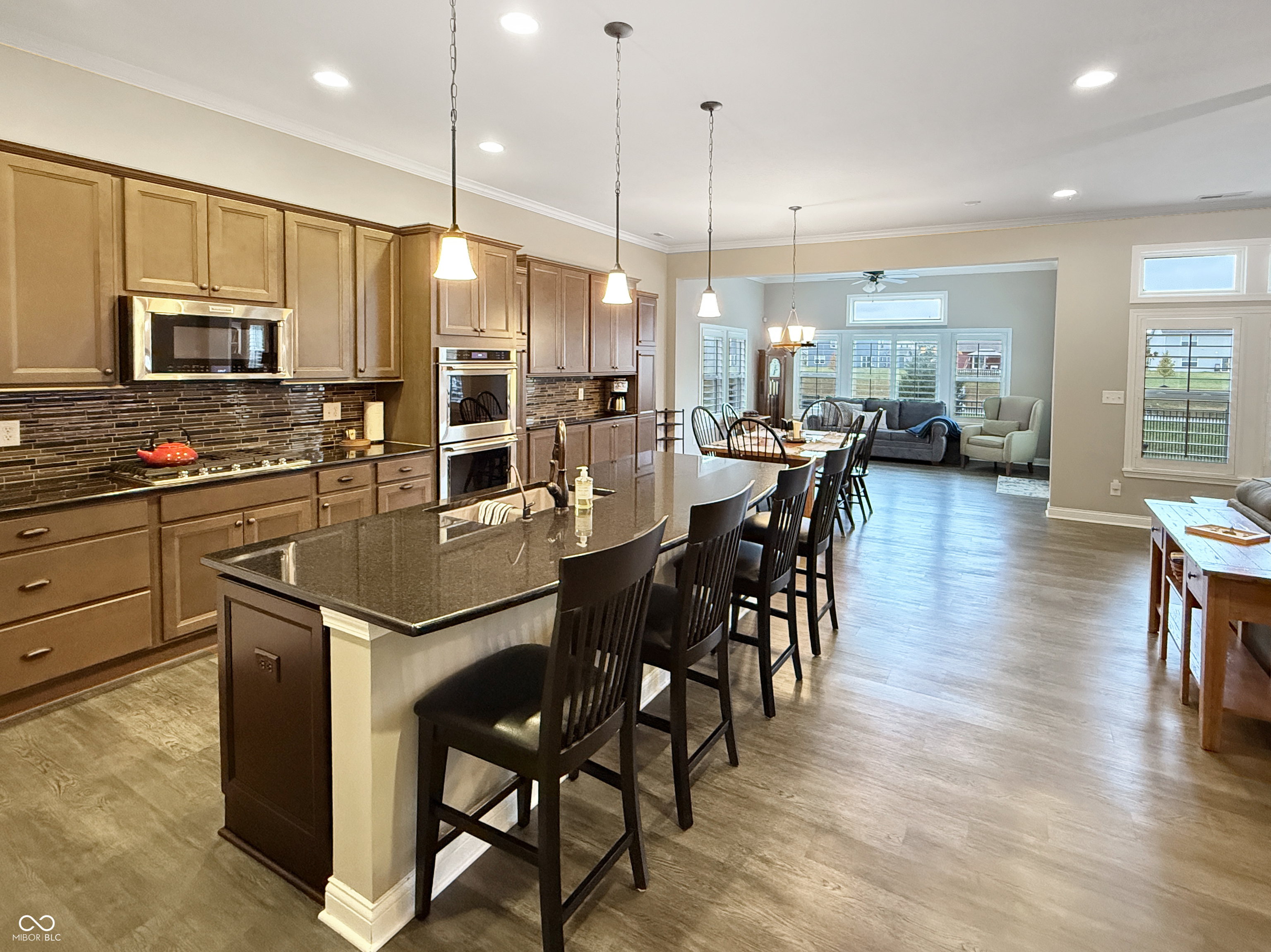 2382 Lingerman Way Avon, IN 46123 - Photo 4 of 73