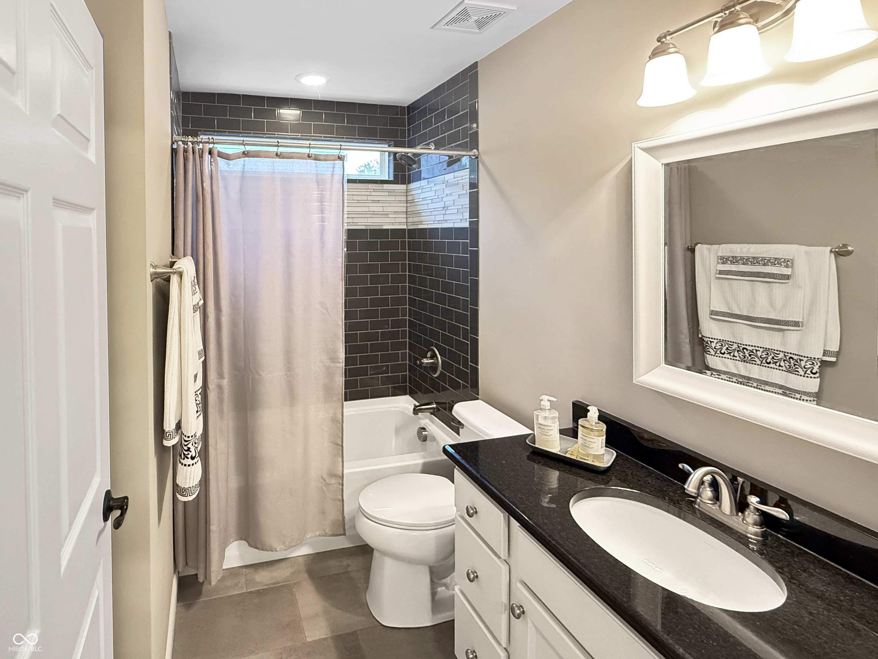 2382 Lingerman Way Avon, IN 46123 - Photo 50 of 73