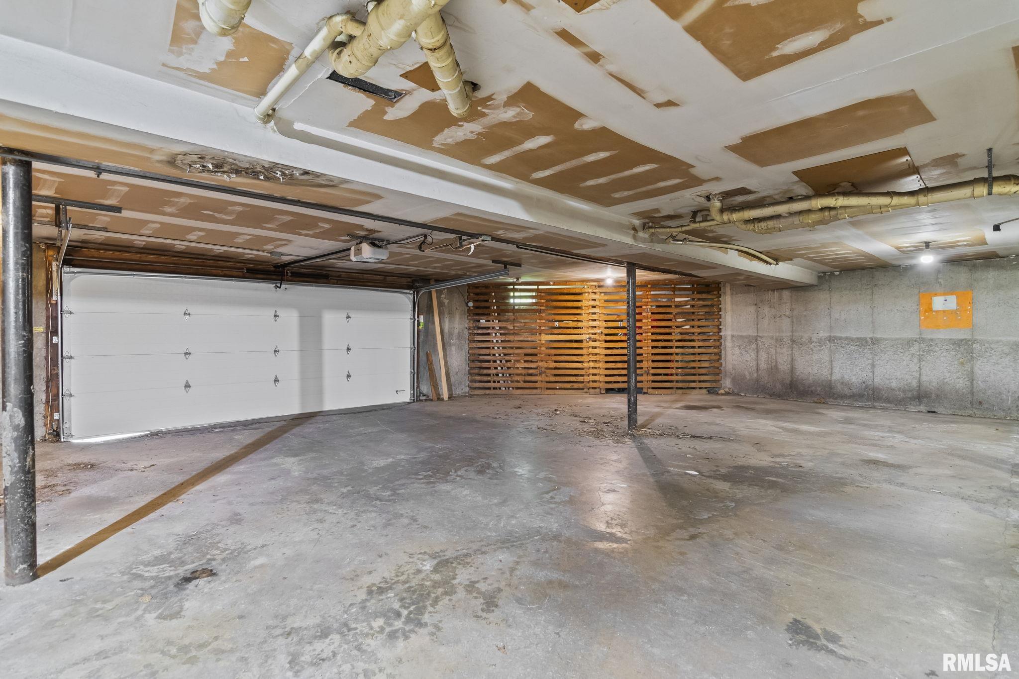 1913 Jeanette Lane, Unit 3 Springfield, IL 62702 - Photo 22 of 22 Gallery Image 22