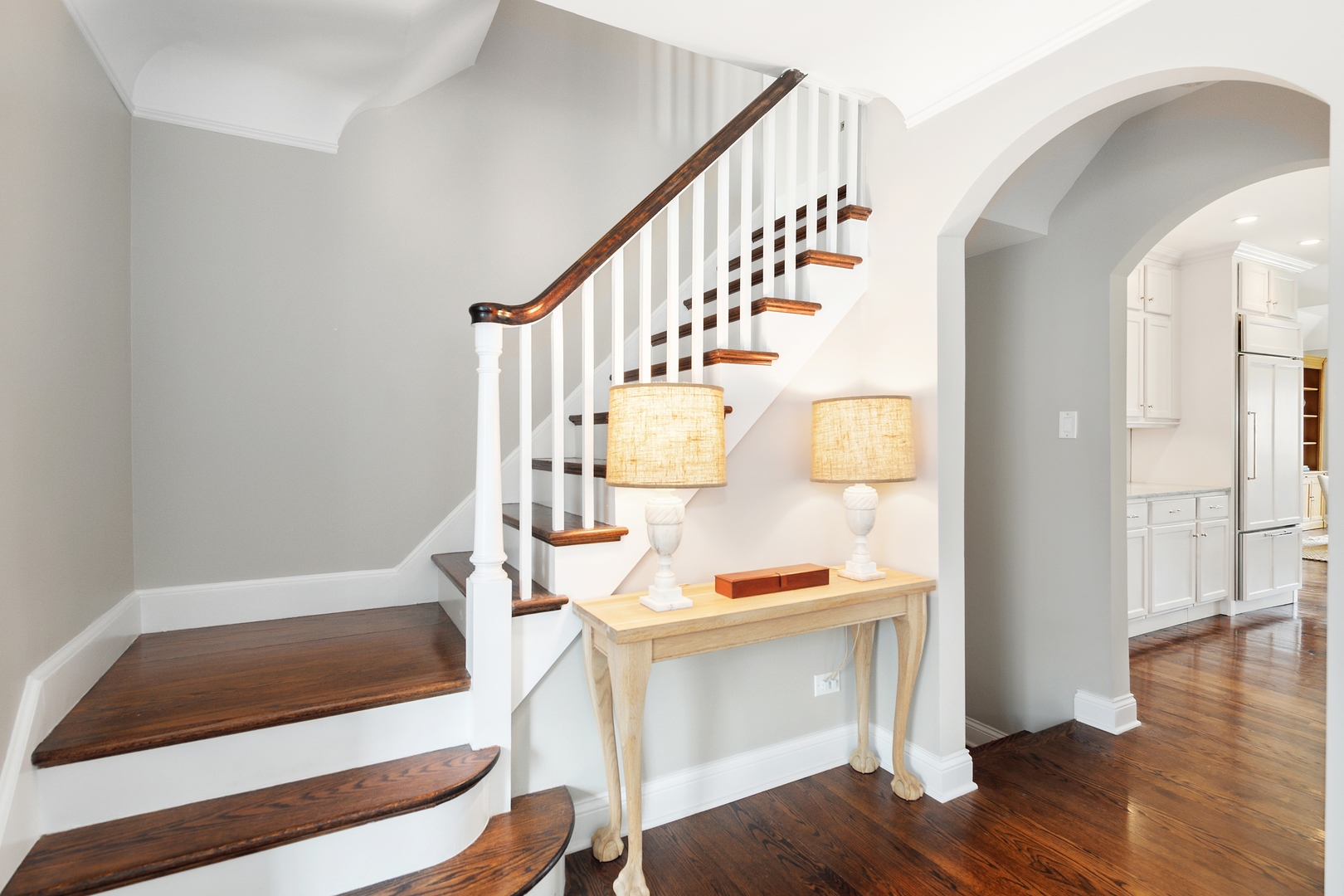 715 North Merrill Street Park Ridge, IL 60068 - Photo 4 of 19 a view of entryway and hall with wooden floor
