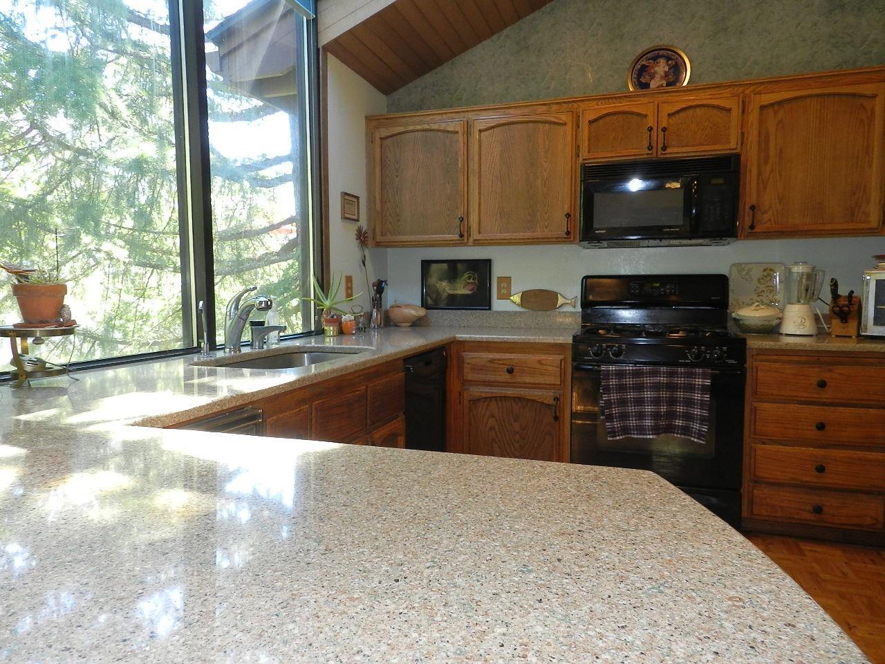 2546 Congress Way Medford, OR 97504 - Photo 7 of 34 Additional Photo