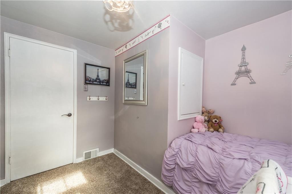 408 Nichols Road Pittsburgh, PA 15237 - Photo 18 of 24
