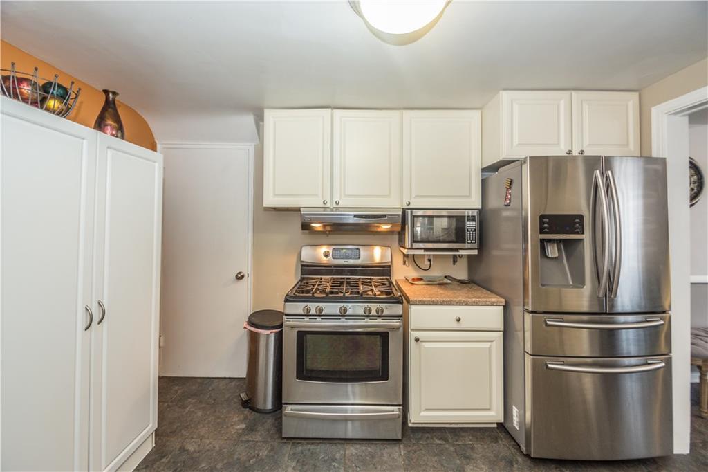 408 Nichols Road Pittsburgh, PA 15237 - Photo 9 of 24