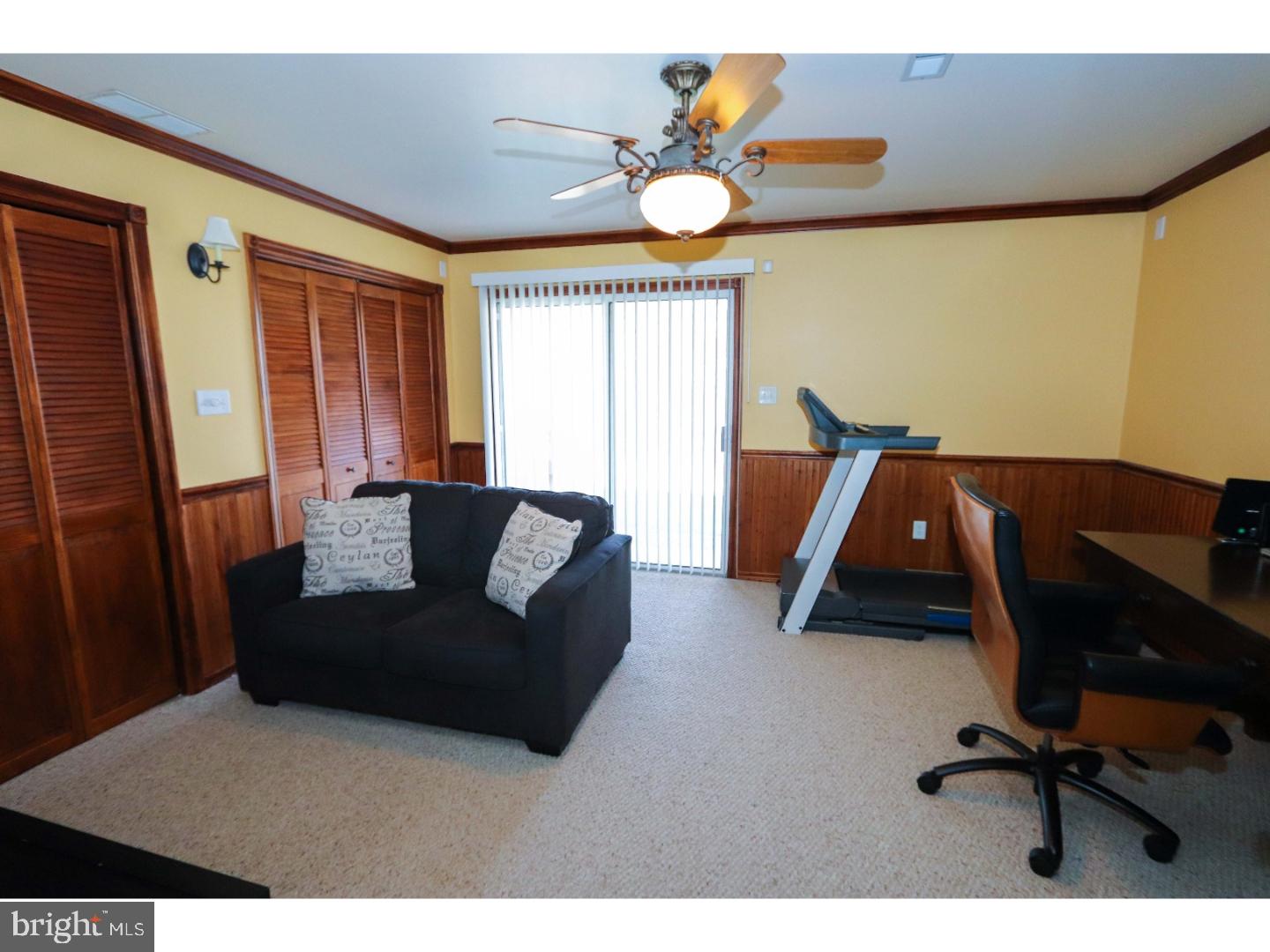 41 Wicklow Road Bear, DE 19701 - Photo 6 of 15 Family Room